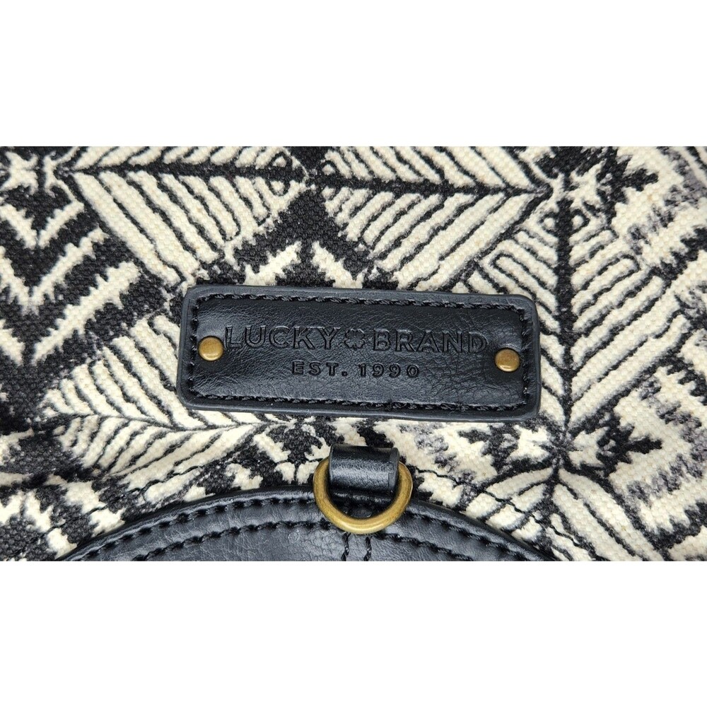 Lucky Brand Womens Bali Hai Sling Hobo Purse Bag Black/White Geometric Pattern - Picture 3 of 14